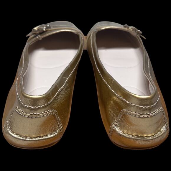 COLE HAAN Women's Size 10 Gold Demi Driving Shoes Cinderella Flats Logo Detail - Picture 4 of 14